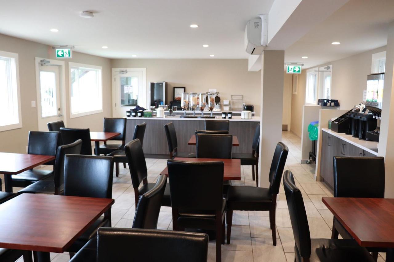 Super 8 By Wyndham Courtenay Buitenkant foto